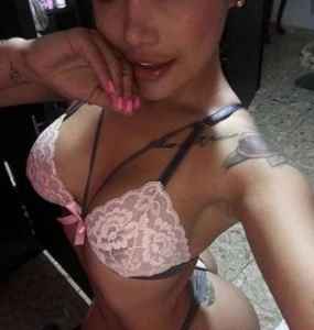 Her vakit eğlenebileceğiniz Sibel