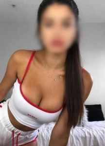 Oral yapmaya bayılan Özlem